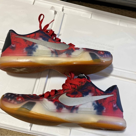 Nike Kobe 10 Independence Day USA 705317-604 Mens Sneakers Shoes Size US 10 - Picture 1 of 6